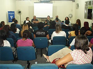 discussao-sobre-diversidade-de-expressoes-da-sexualidade-movimenta-cine-psi-baixada