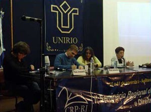 2-3a-mesa-do-2o-seminario-de-psicologia-e-direitos-humanos02-300x223.jpg