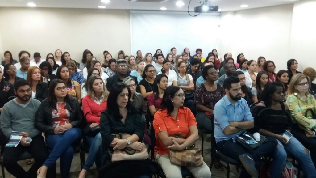 25a-rodas-e-encontros-debate-o-suicidio-a-partir-do-jogo-baleia-azul-em-nova-iguacu